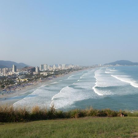 Casa Sete Enseada Ar Cond Suite E Estacionamento Gratis E Uma Otima Localizacao Na Enseada Guaruja Ngoại thất bức ảnh